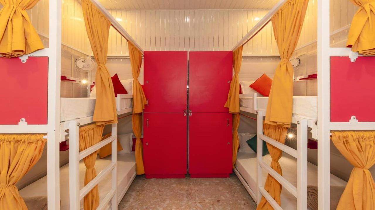 Madpackers Amritsar Vandrarhem Exteriör bild